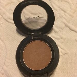 MAC Eyeshadow in Cork